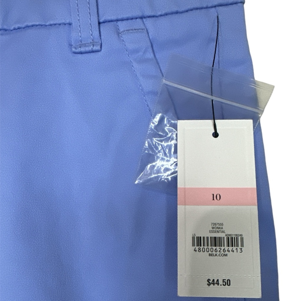 Crown & Ivy Women's shorts, size 10, sky blue, NWT - Picture 3 of 7